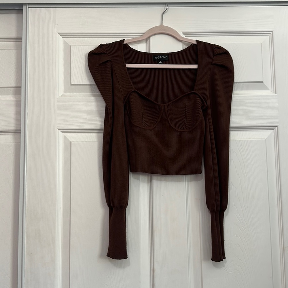 Say what brown top size Large